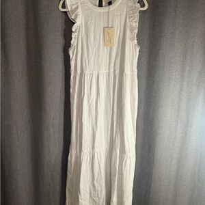 Universal Thread White Maxi Dress